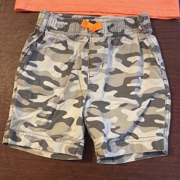 Set - Picture 3 of 3